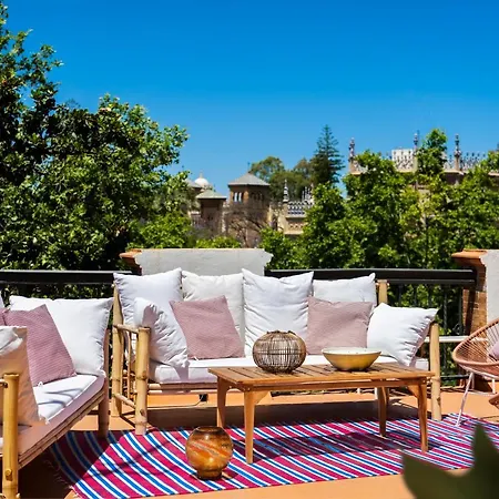 Villa Alfonso, Restored Palace House With Gardens And Monuments Views Seville Exterior photo