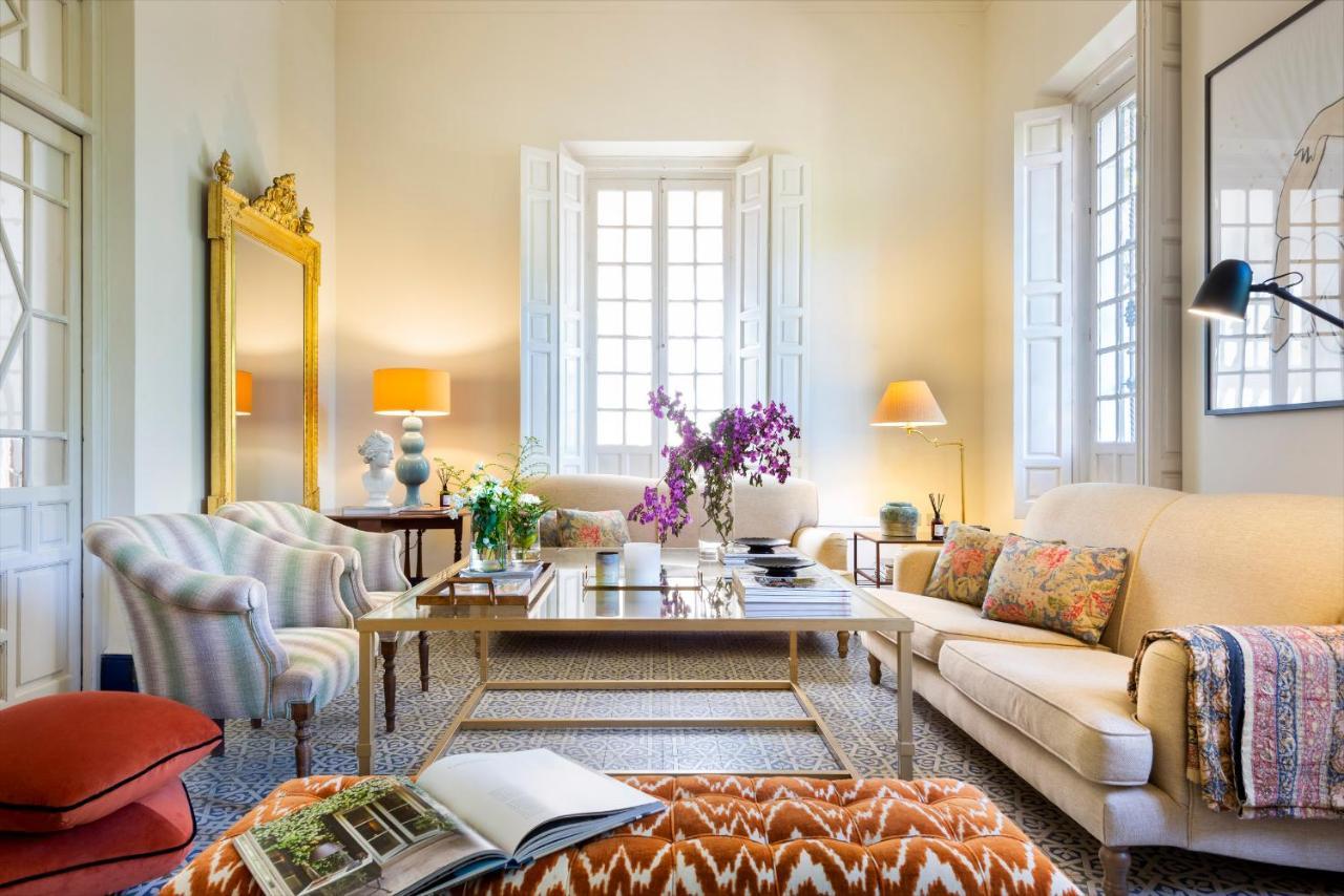 Villa Alfonso, Restored Palace House With Gardens And Monuments Views *